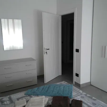 Di Paola Casa de hóspedes Lugagnano